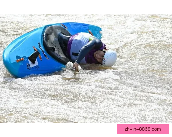 皮划艇赛场激情擂台，谁能一飞冲天？